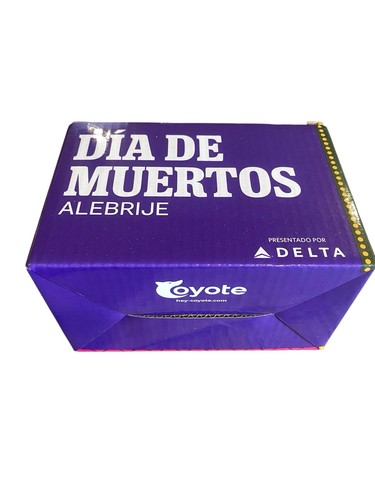 Los Angeles LA Kings Dia De Muertos Stadium Giveaway Alebrije Hockey In Box Lion - Picture 19 of 20