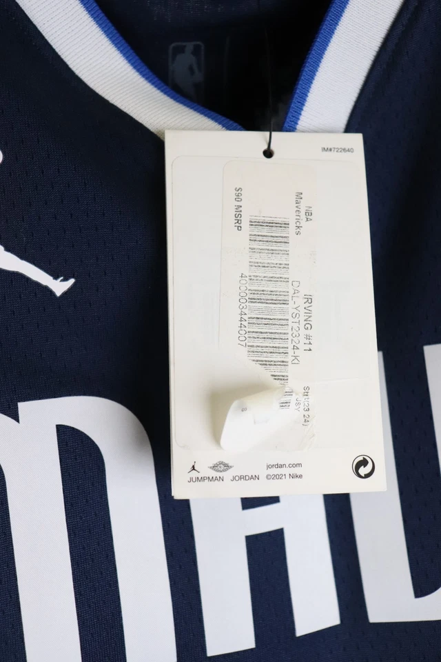 Camiseta Irving #11 NBA Dallas Mavericks Nike Edición Declaración Swingman Juvenil S Foto 4 de 4