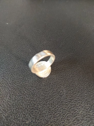 4.6 Gram Sz 7.75 90% Silver Ring With 64% Silver 10 Cent Gulden Coin - Picture 4 of 6