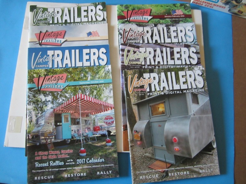 Huge lot of 15 Vintage Trailer magazines.