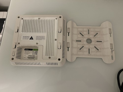 Luxul XWS-2610 Wireless Controller System w/ (2x) Dual-Band WiFi 5 Access Points - Picture 6 of 7