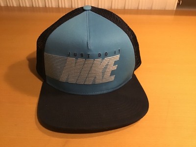 blue nike snapback