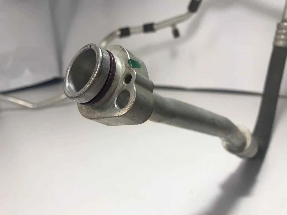 2014 Volkswagen Jetta, за исключением кондиционера, всасывающий шланг для хладагента, труба от оригинального производителя - Изображение 4 из 4