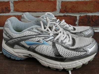 brooks gts go2 series