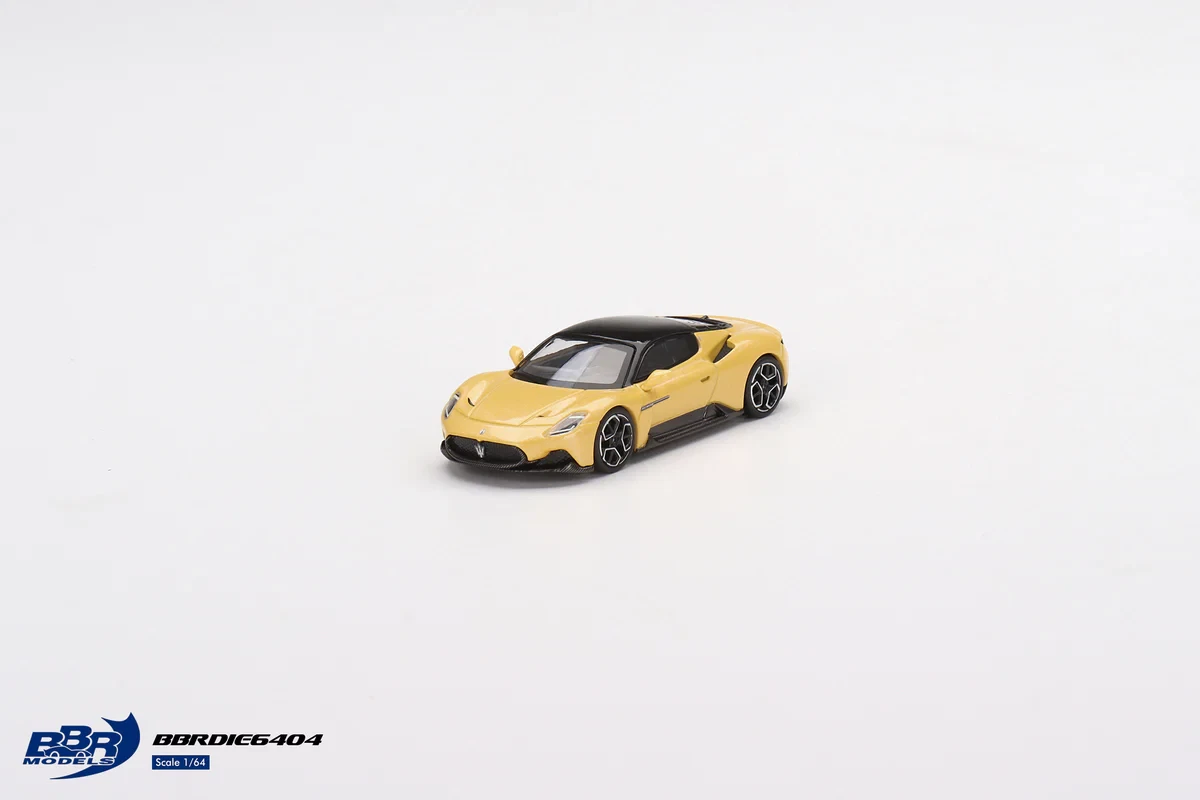 Pre-order) BBR Diecast Model Car 1:64 Maserati MC20 Giallo Genio Pre-order) BBR Diecast Model Car 1:64 Maserati MC20 Giallo Genio