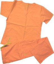 Wonderwink Scrub Set Top L bottoms LT Orange
