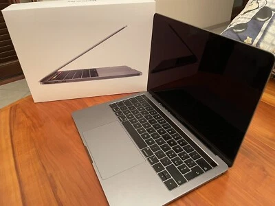 Apple MacBook Pro 13" 2019 · i5 · 8GB · 512GB