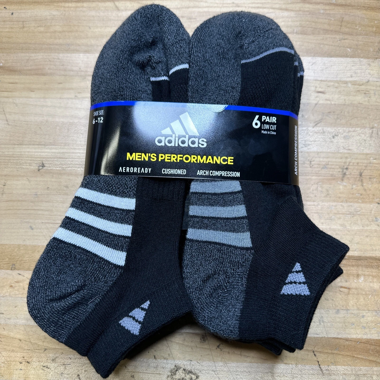 Adidas Men's Cushioned Low Cut Ankle Socks 6 Pairs Gray Black Compression 6-12
Opens in a new window