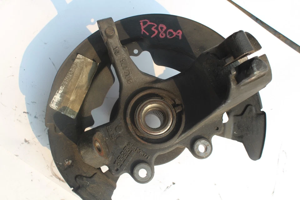 2005-2010 VOLVO V50 ПЕРЕДНИЙ ПАССАЖИР ПРАВЫЙ БОКОВОЙ ШПИНДЕЛЬ КОСТЯШКИ R3809 - Изображение 3 из 4