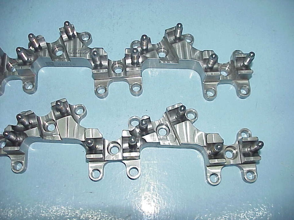 T & D Chevy R07.2 Stainless Steel Shaft Rockers Arms & Titanium Stands ...