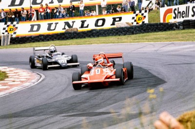 Mike White March 813 Alfa Romeo leads Shuroko Sasaki Ralt RT3 Toyo- Old Photo 2