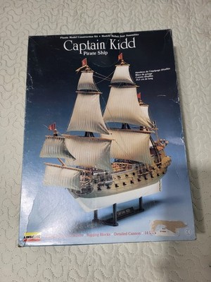 Lindberg Captain Kidd Pirate Ship Model Kit 70873