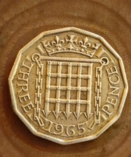 A BRITISH 1965 ELIZABETH II THREEPENCE 3d coin, 60 Years Old!