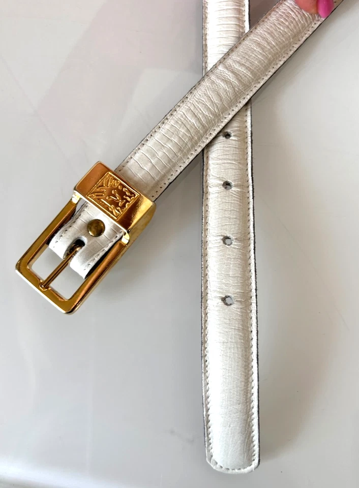 Cinturón de cuero ajustado Anne Klein Calderón talla pequeña hebilla dorada blanco EE. UU. EN MUY BUEN ESTADO Foto 3 de 4