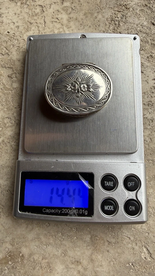 Boîte Pilulier Ancien En Argent Massif Beau Décor Intérieur Vermeil - Photo 2/4