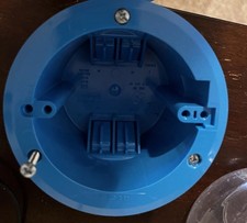 New Lot Of 10 Carlon Round 18 Cu In. Round Old Work Electrical Box B618r-ceiling New Lot Of 10 Carlon Round 18 Cu In. Round Old Work Electrical Box B618r-ceiling