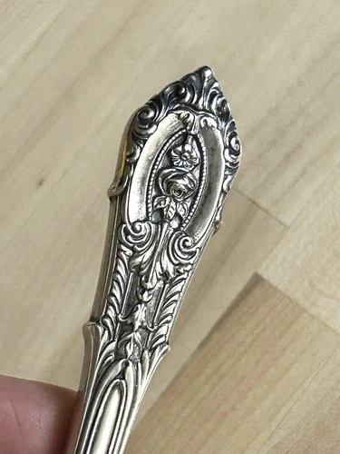 Vintage Wallace Sterling Silver Handle "Rose Point" 6-1/2" Master Butter Knife