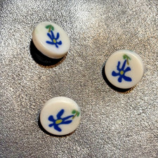 Vintage Buttons Floral Design Set of 3-5/8