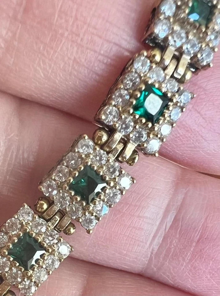 Brazalete Tenis Princesa Esmeralda Simulada 8,90 Ct Plata de Ley 925 Amarilla