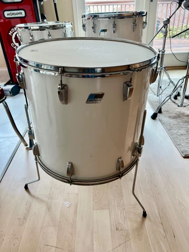70s/80s Ludwig White Cortex 20” Floor Tom 6-Ply Maple Blue/Olive Badge