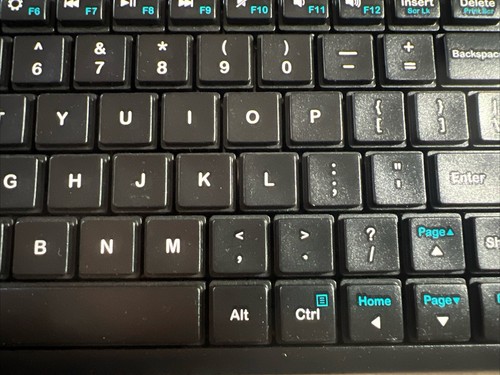 Logitech K400R Wireless Touch Keyboard Only - Picture 9 of 12