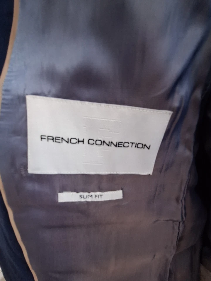 French Connection Blue three-piece slim fit Suit size 38 - Image 3 of 4