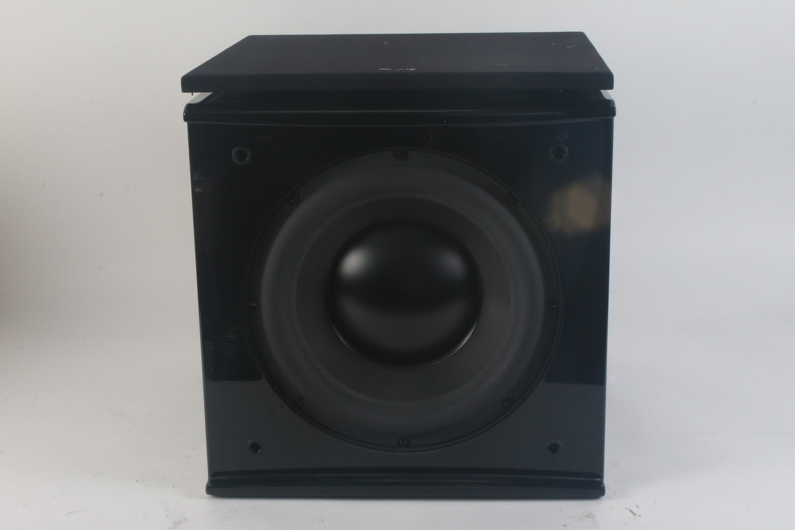elan subwoofer