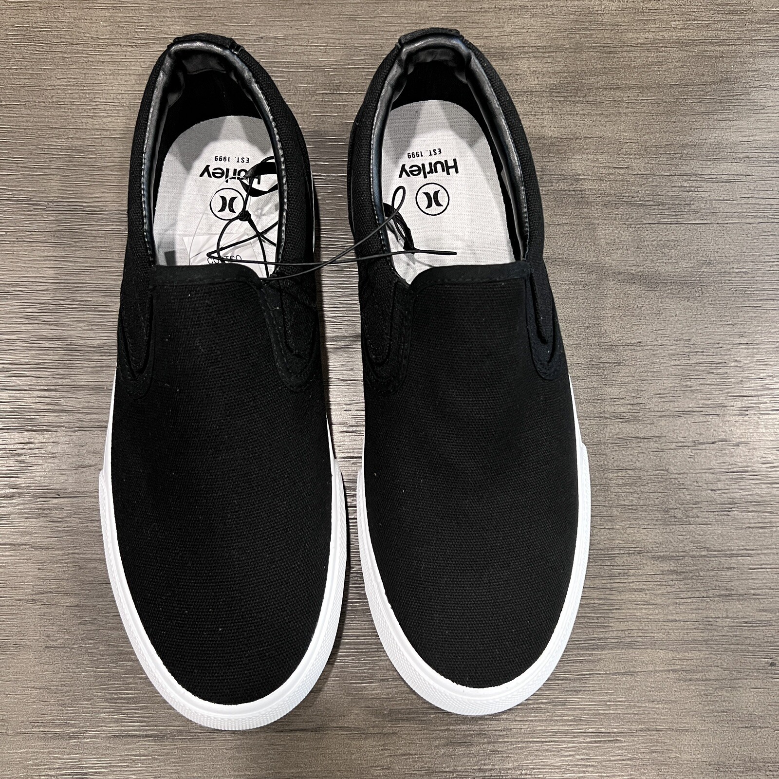 Hurley Men's Arlo Slip Lightweight Canvas Slipon Canvas Shoes Black