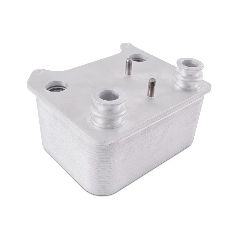 Enfriador de aceite Mishimoto MMOC-F2D-03 para Ford Powerstroke 6,0 L 2003-2007 Foto 2 de 4