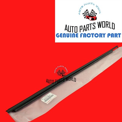 GENUINE TOYOTA 4RUNNER 2003-2009 RIGHT REAR DOOR BELT MOLDING OEM