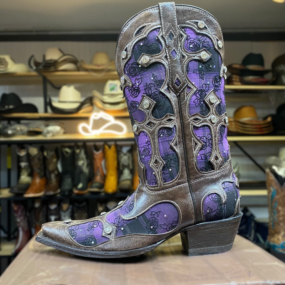 Vintage Purple Flower Cowgirl Woman's Western Pointy