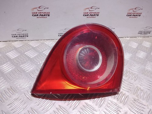Volkswagen Golf V 2004 Hinten links Rückleuchte Heckleuchte innen UST79943
