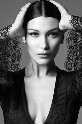 611290 Bella Hadid Celebrity Best Model Artist Star Wall Print Poster