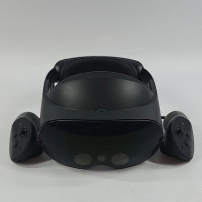 Meta Quest Pro 256GB Standalone All-in-One VR Headset DK94EC