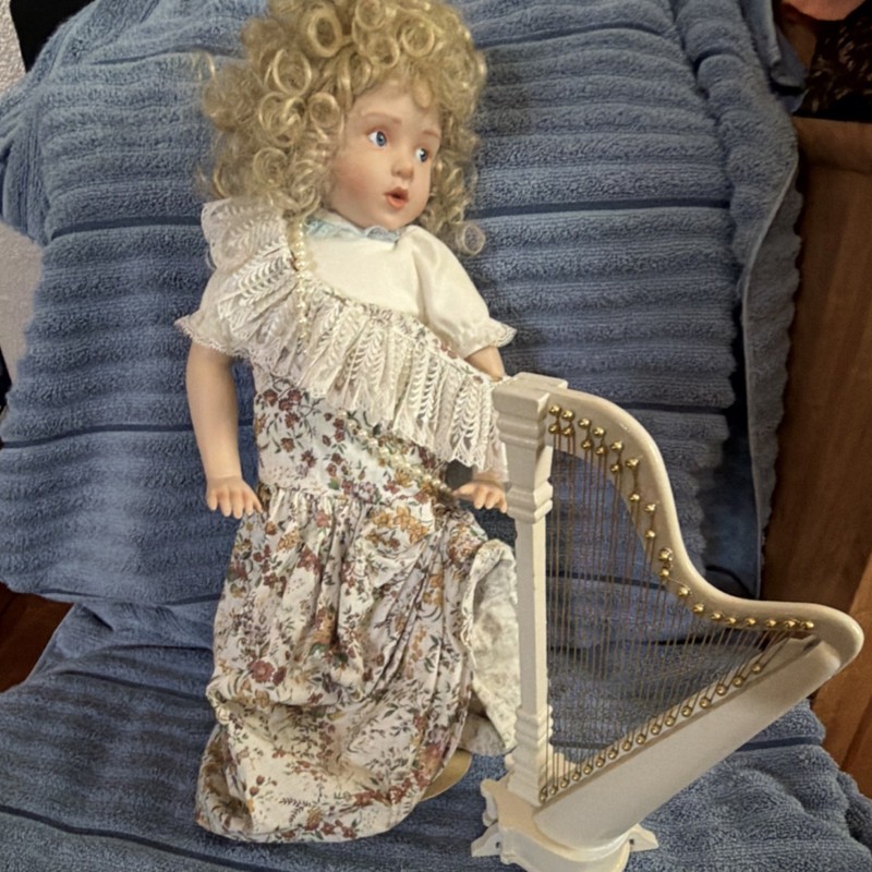 Girl Doll Light Complexion Blue Eyes Blonde Curly Hair Outfit & Harp Set