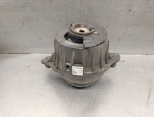 Support moteur Mercedes 350