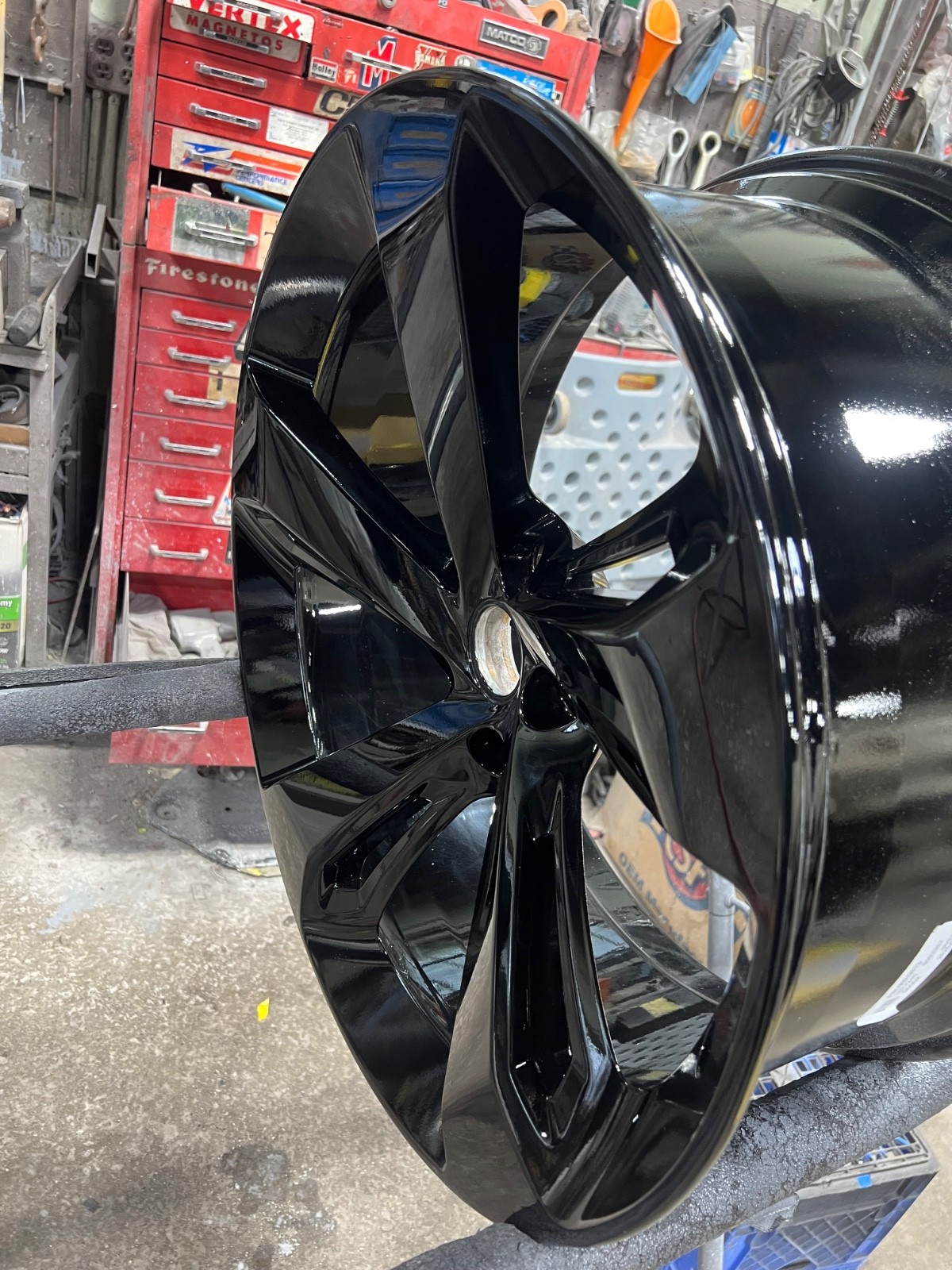 17-21 Black Bentley Bentayga wheel Rim MINT 10x22”