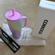 NIB Corkcicle Cruiser Insulated Tumbler with Handle 22oz Rainbow Unicorn Straws
