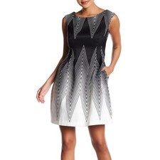 Vince Camuto Sleeveless Cocktail Dress Size 12 Black White Elegant Party Evening