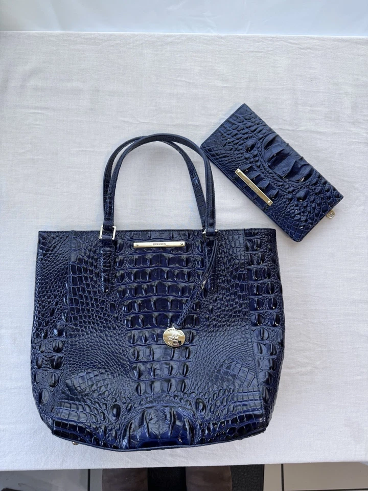 Brahmin Mini Asher Satchel Melbourne Leather Croc Embossed Shoulder Bag w/Wallet - Image 3 of 4