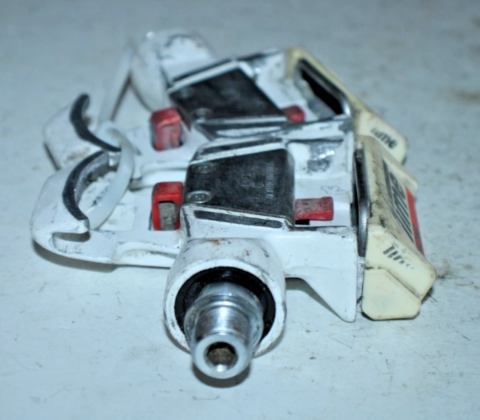 Pedales de bicicleta de carretera sin clip Time Racing de colección blancos hechos en Francia ¡Envío a EE. UU.! Foto 2 de 4