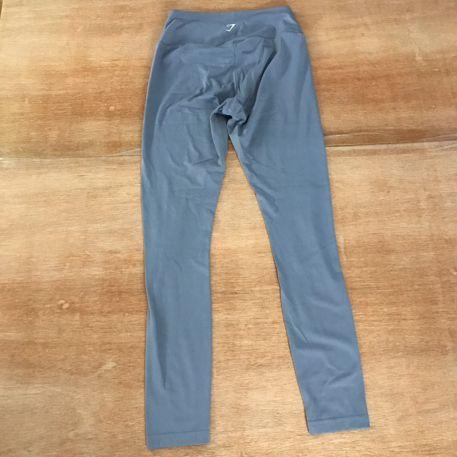 gymshark mid rise stretch athleisure yoga workout leggings