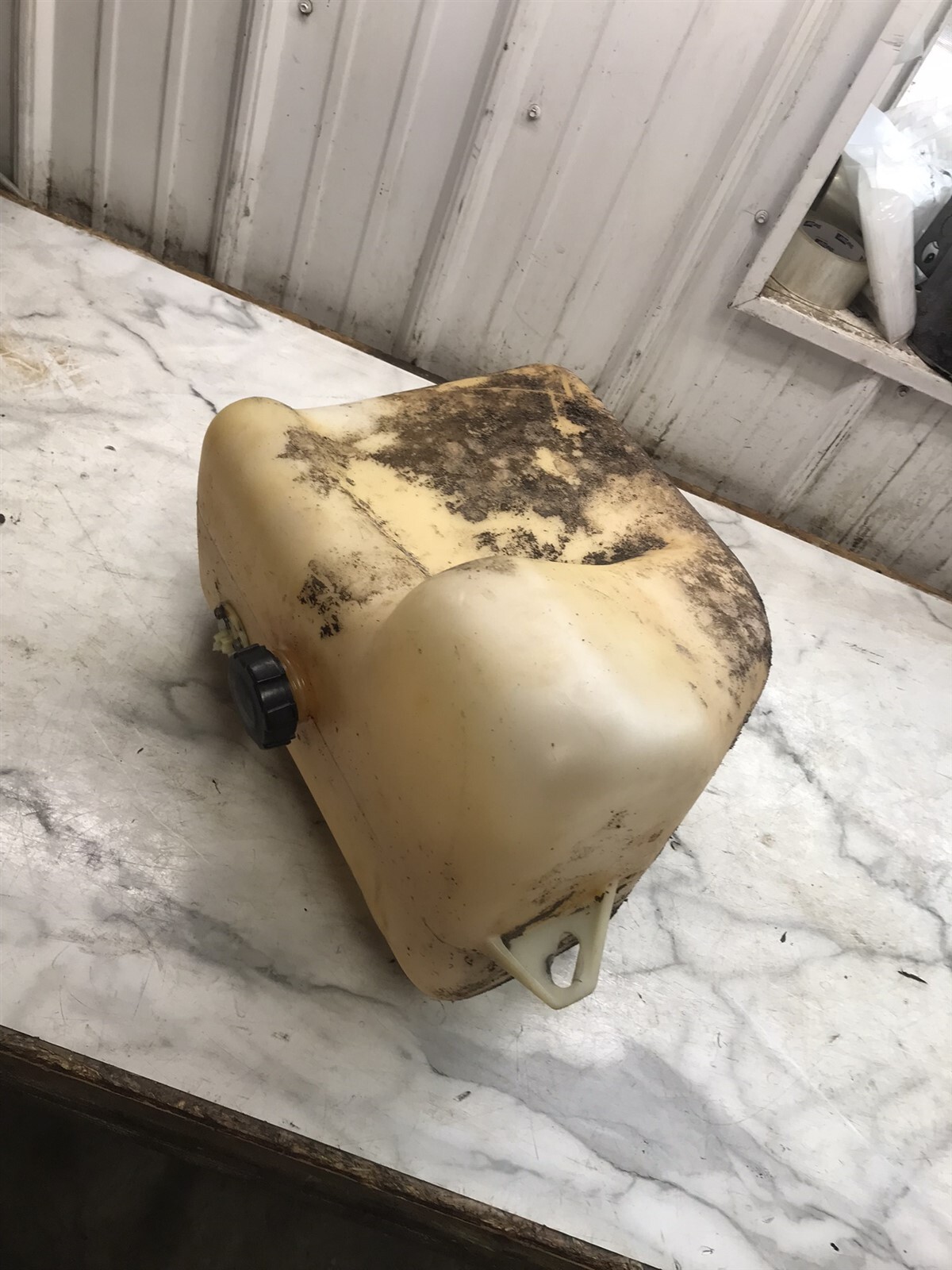 95 Yamaha G14 G 14 Gas Golf Cart gas fuel tank