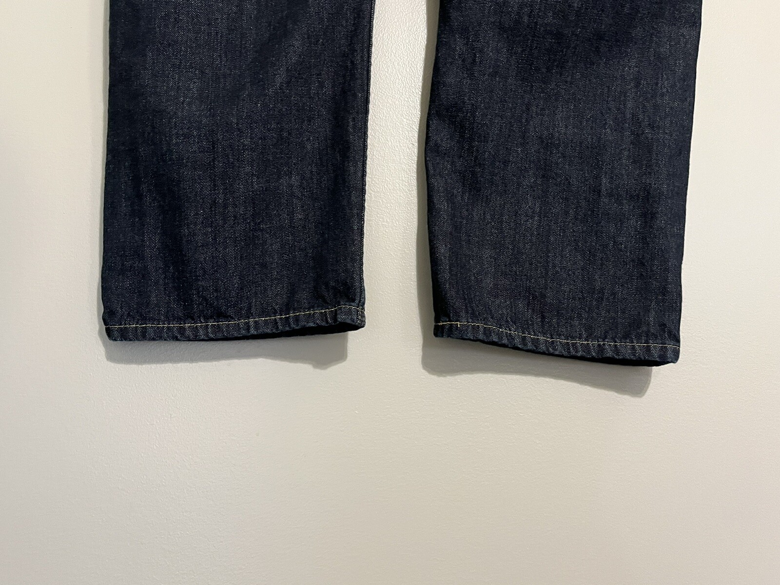 Levis 559 Mens Blue Jeans 46x32 (actual 45x30.5) Relaxed Straight EUC