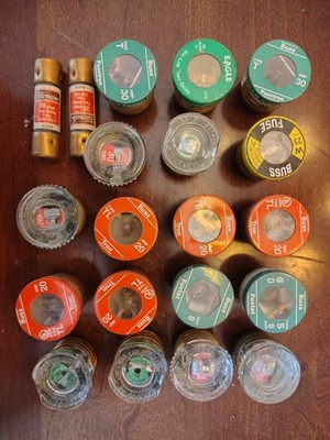 Lot (18)  Plug Fuse And 2 - 30amp Fuses - Eagle, Buss, Snapit, True Value