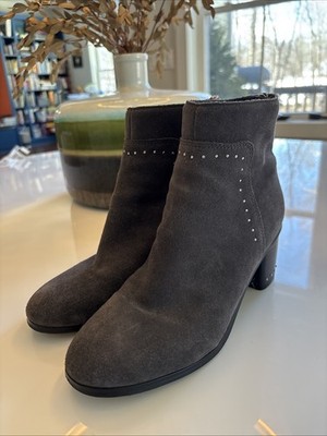 MARC FISHER Gray Suede Leather Round Toe UMALA Zip Stud Ankle Boots Sz 7