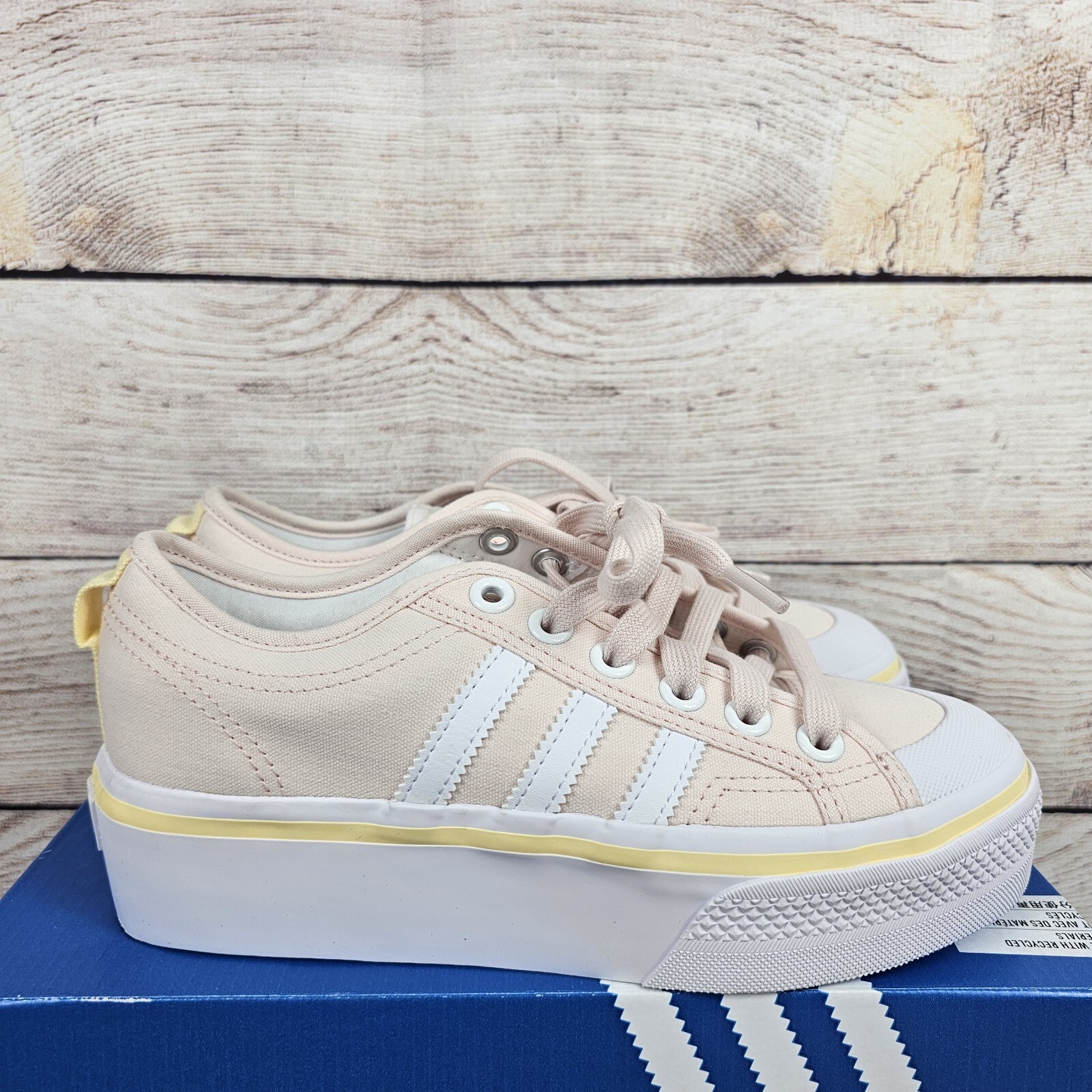 Adidas Nizza Platform J GS Girls Pink/White Shoes Size 5 (HQ6896) NIB Adidas Nizza Platform J GS Girls Pink/White Shoes Size 5 (HQ6896) NIB