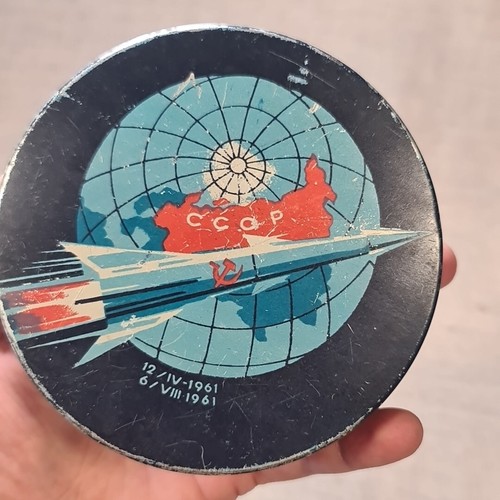 Soviet vintage tin box empty tin box candies. USSR space VOSTOK 1961. - Picture 17 of 17