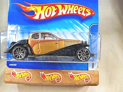 2005 Hot Wheels Collector #158 1932 BUGATTI TYPE 50 Brown w