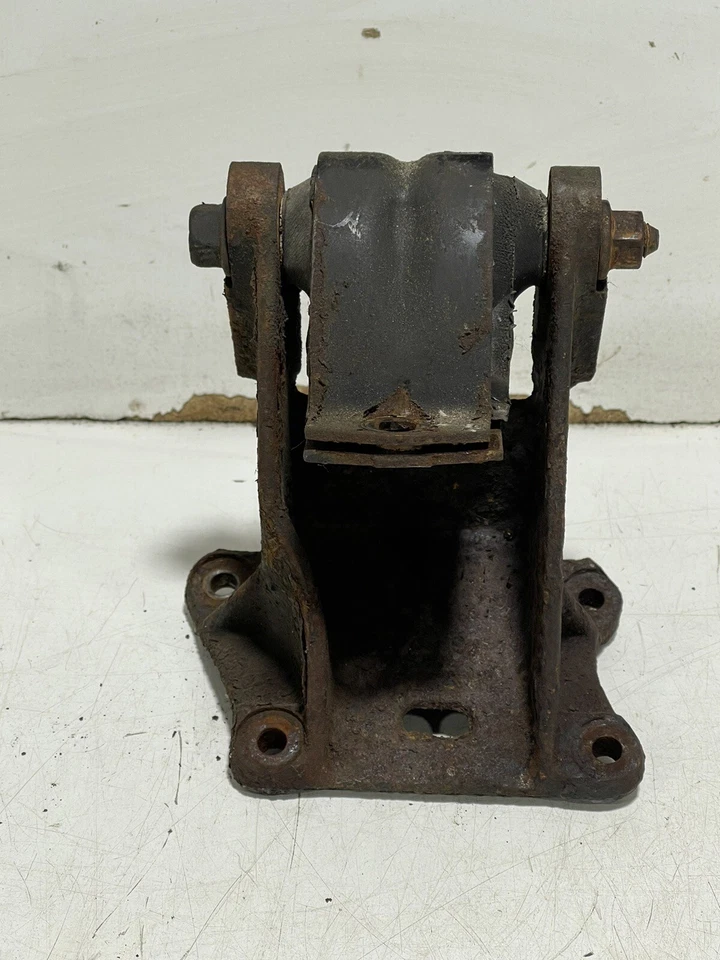 97-02 Motor Mount Brackets PAIR 2.5L 4 Cyl Jeep Wrangler TJ OEM CC 10 - Изображение 3 из 4